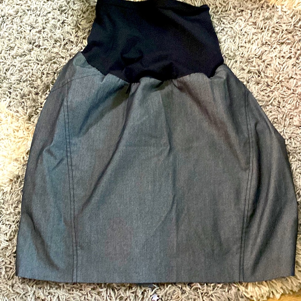 Motherhood maternity skirt, midi 25” belly panel support. Gray. Size XL